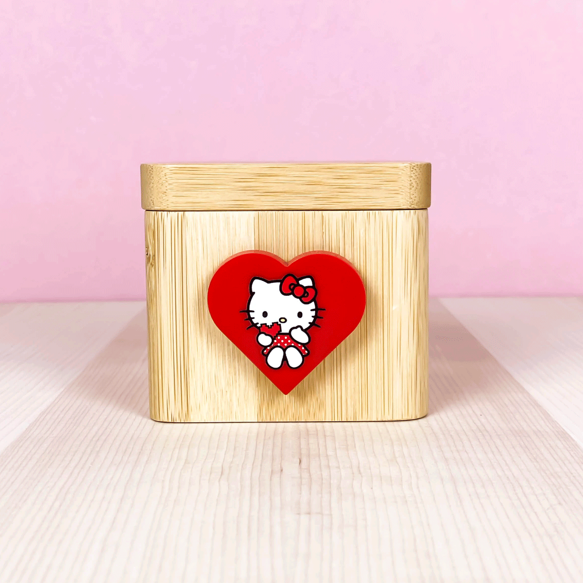Caja de amor de Hello Kitty