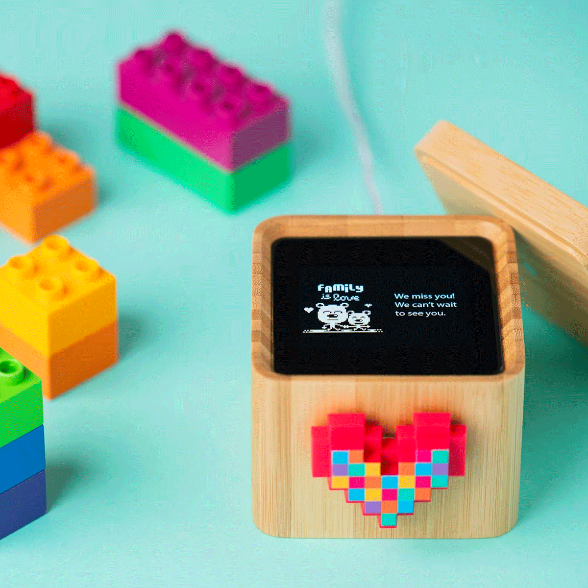 Color Pixel Spinny
